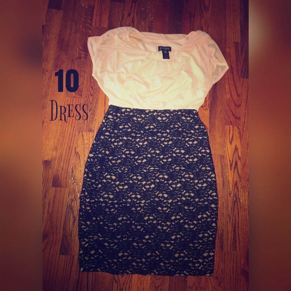 Beautiful dress! 😍